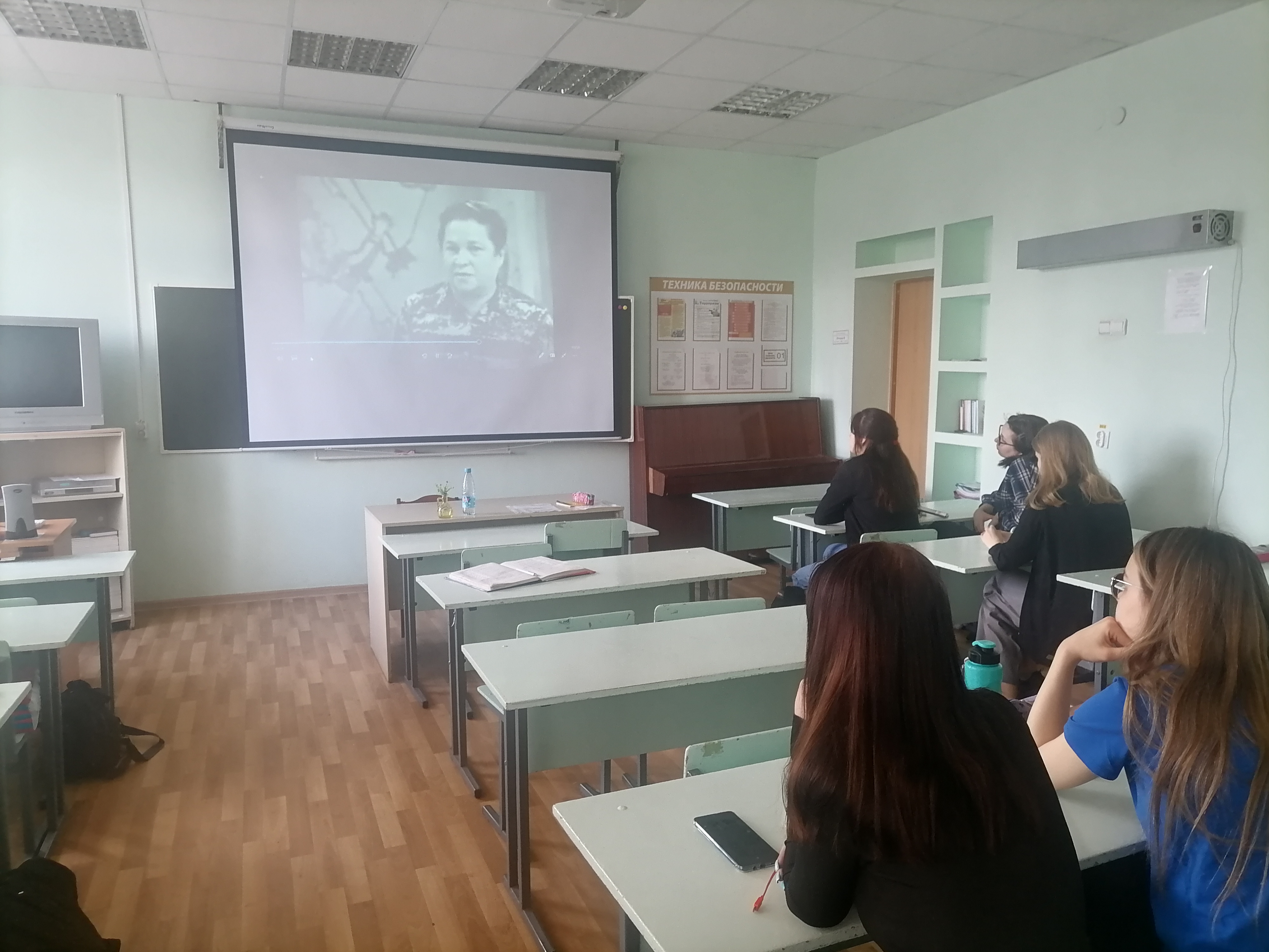 Интересный урок по А. Барто