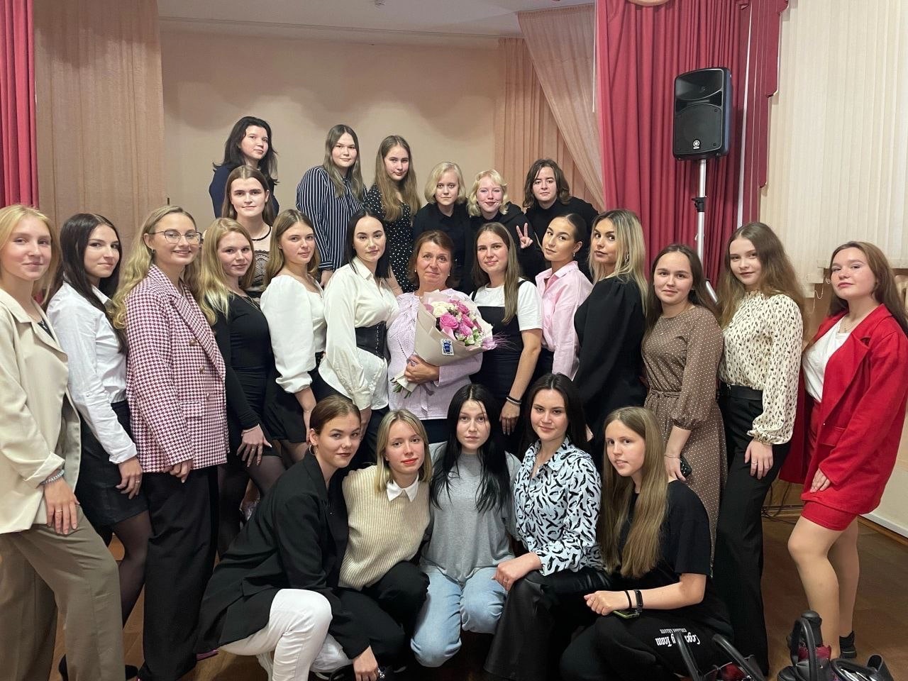 Первый месяц в колледже 11 группы, специальность «Преподавание в начальных классах»