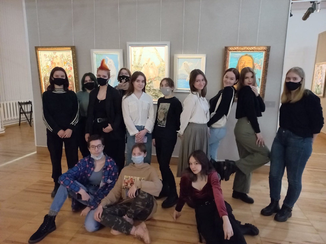Полярные совы с головами кроликов
