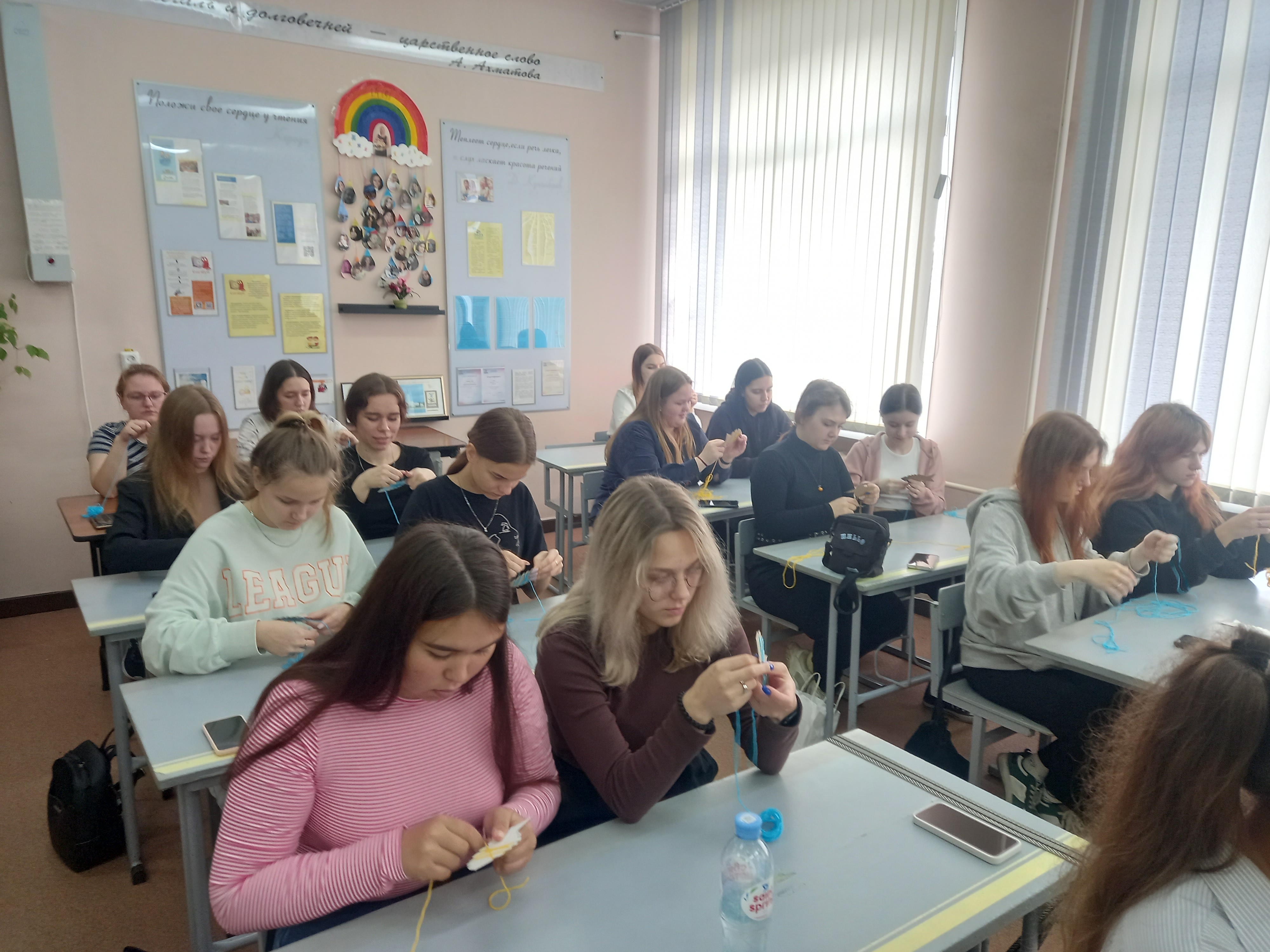 Воспитатель: педагог, наставник и друг