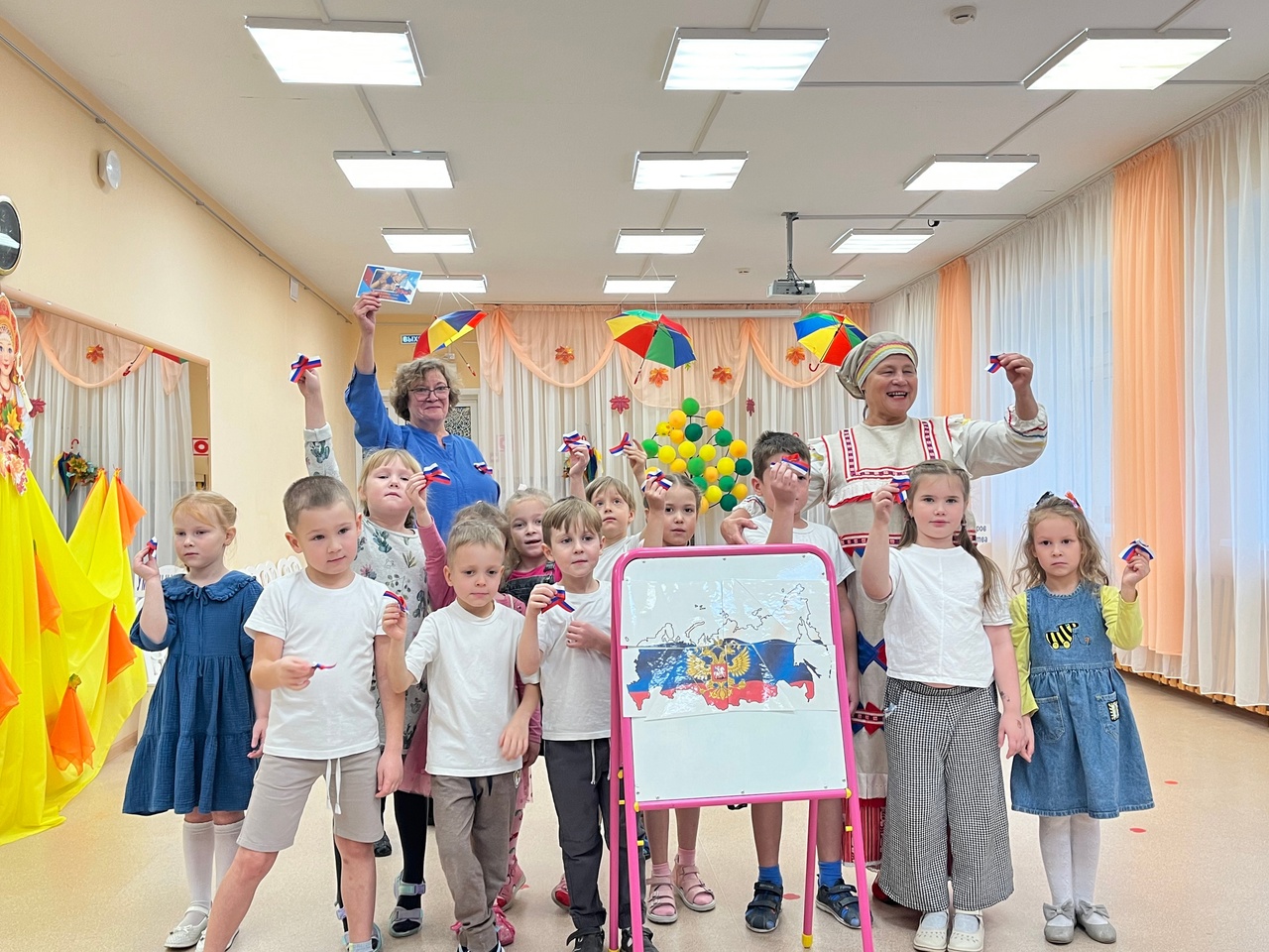 Декада преемственности